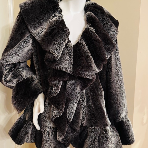 Jackets Galore By Joku Farale Jackets & Blazers - Jackets Galore By Joku Farale 100% Polyester Made In Korea Jacket Size L